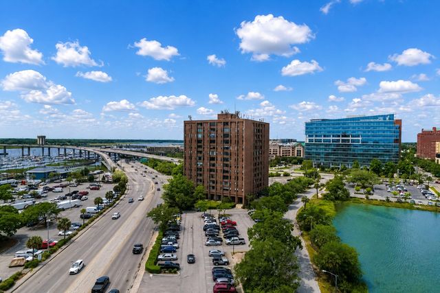 14 Lockwood Drive Apt 3i, Charleston, SC 29401