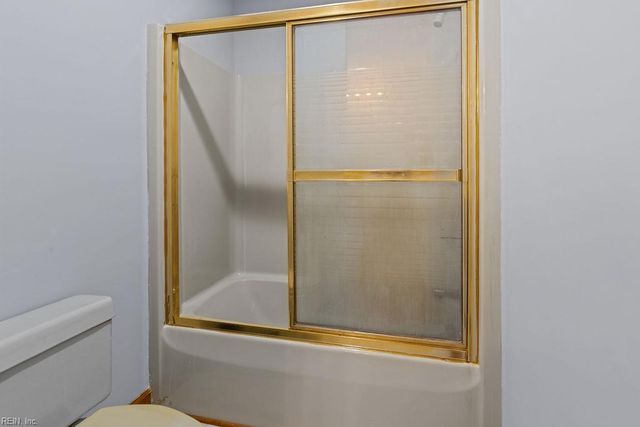 33470 Seacock Chapel RD, Ivor, VA 23866