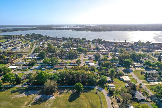 2700 IDYLRIDGE WAY, Winter Haven, FL 33881