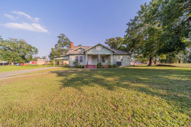 309 E Phillips Street, Conroe, TX 77301