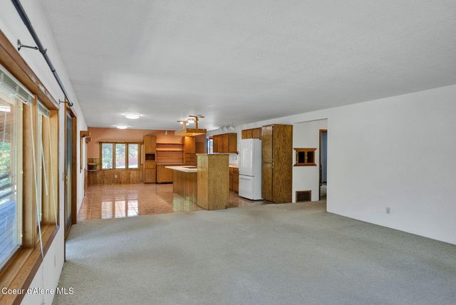 3115 CHERRY CREEK RD, St. Maries, ID 83861