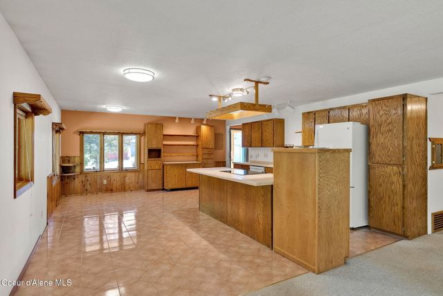 3115 CHERRY CREEK RD, St. Maries, ID 83861