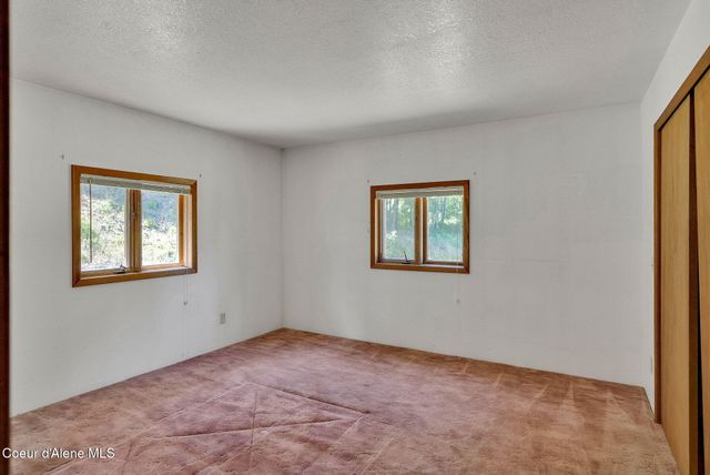 3115 CHERRY CREEK RD, St. Maries, ID 83861