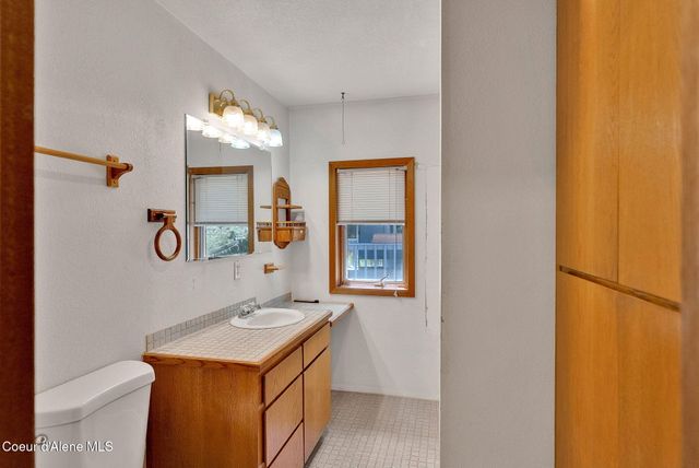 3115 CHERRY CREEK RD, St. Maries, ID 83861