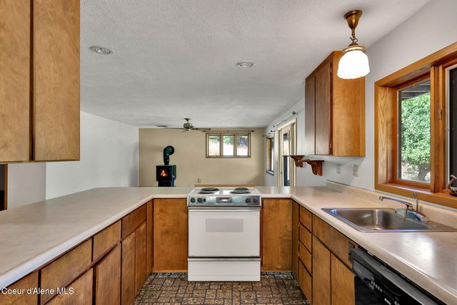 3115 CHERRY CREEK RD, St. Maries, ID 83861