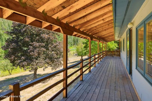 3115 CHERRY CREEK RD, St. Maries, ID 83861