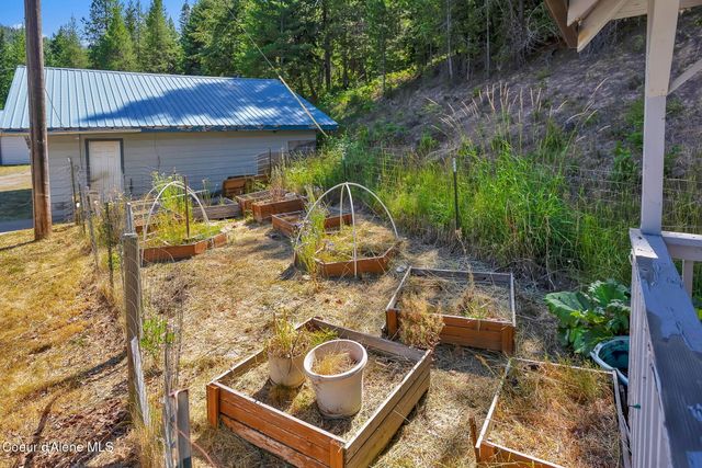 3115 CHERRY CREEK RD, St. Maries, ID 83861