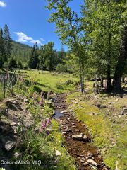 3115 CHERRY CREEK RD, St. Maries, ID 83861