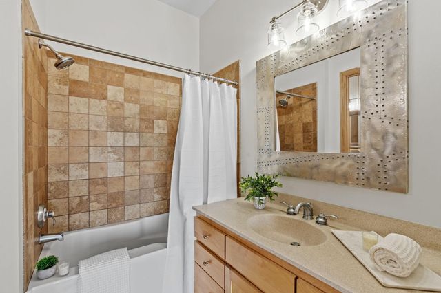4525 Park Commons Drive 521, Saint Louis Park, MN 55416