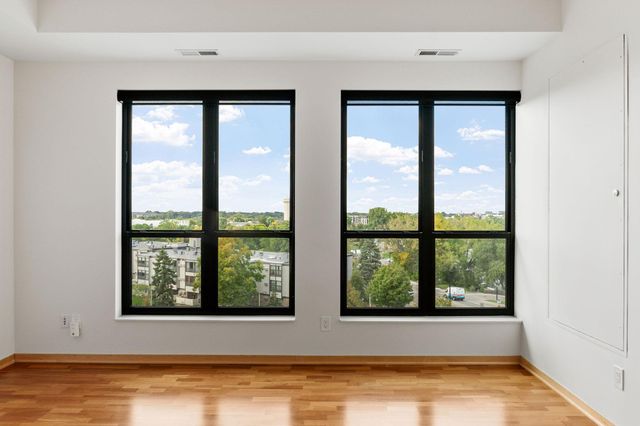 4525 Park Commons Drive 521, Saint Louis Park, MN 55416