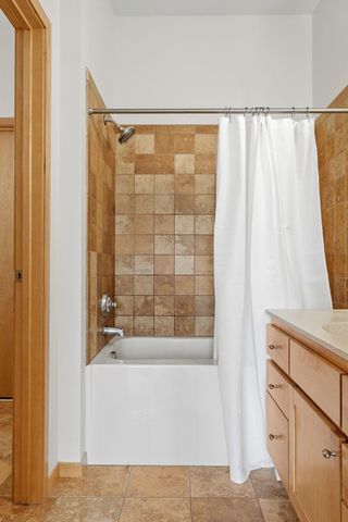 4525 Park Commons Drive 521, Saint Louis Park, MN 55416