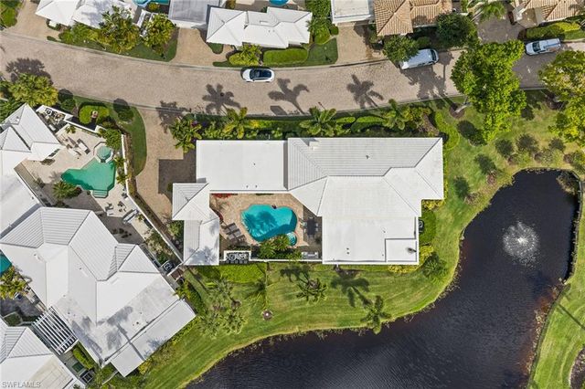 7963 Grand Bay DR 11, Naples, FL 34108