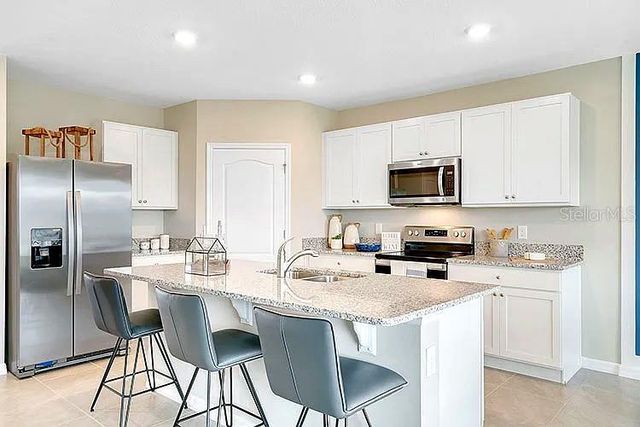 2030 MAPLE RIDGE DRIVE, Zellwood, FL 32798