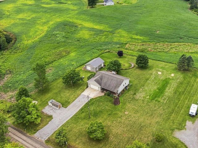 2436 S Henderson Road, Davison Twp, MI 48423