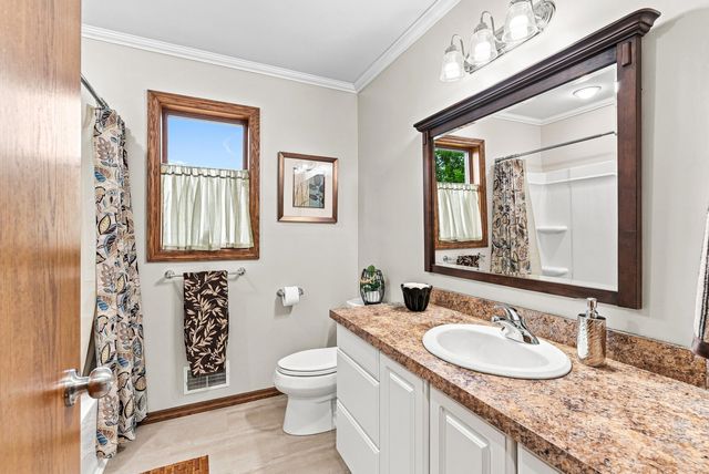 2436 S Henderson Road, Davison Twp, MI 48423