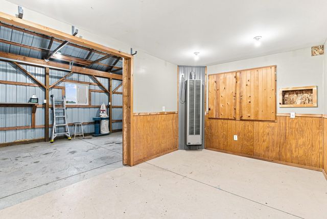 2436 S Henderson Road, Davison Twp, MI 48423
