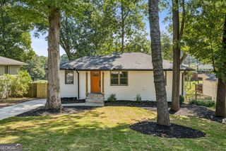 2294 Mark Trail, Decatur, GA 30032