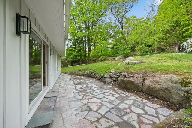 24 Country Road, Mamaroneck, NY 10543