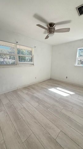 6 NW Chelsea Drive, Fort Walton Beach, FL 32547