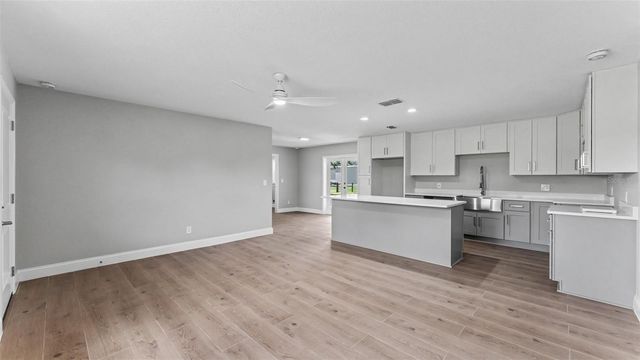 11637 US HIGHWAY 98 N, Lakeland, FL 33809
