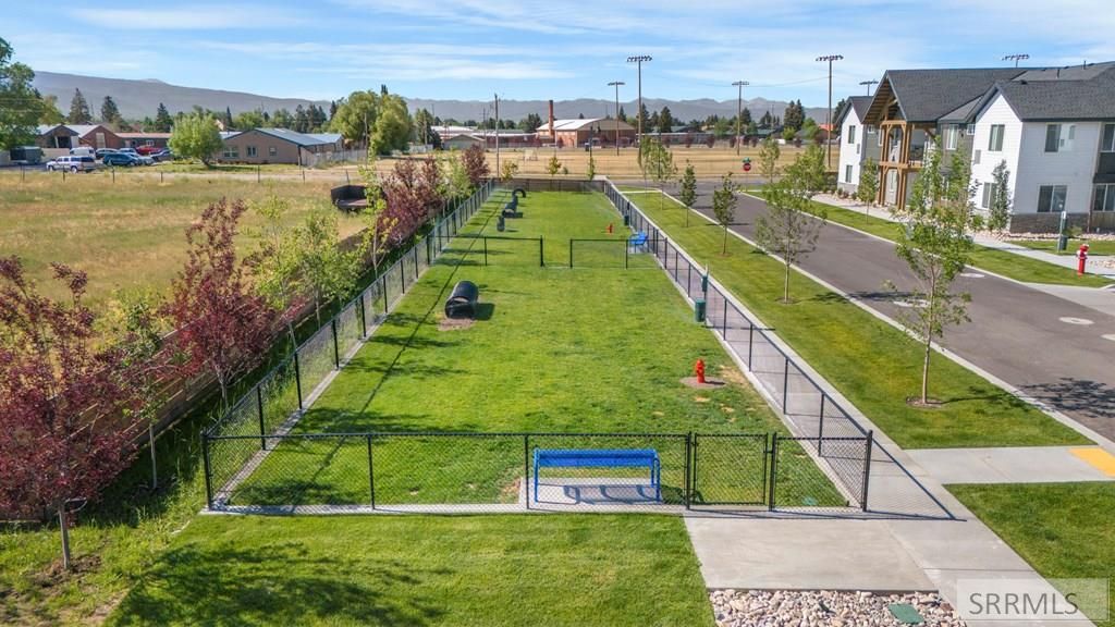 Image 29 of property listing at 201 E Ross Avenue # D102, Driggs, ID 83422