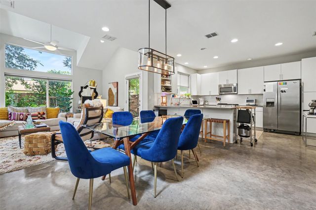 5616 S 1st ST 13, Austin, TX 78745
