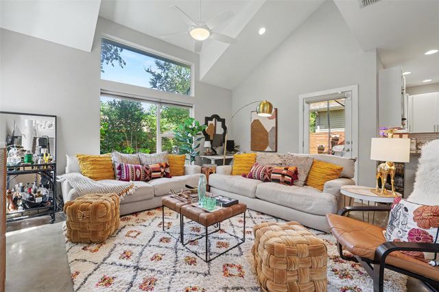 5616 S 1st ST 13, Austin, TX 78745