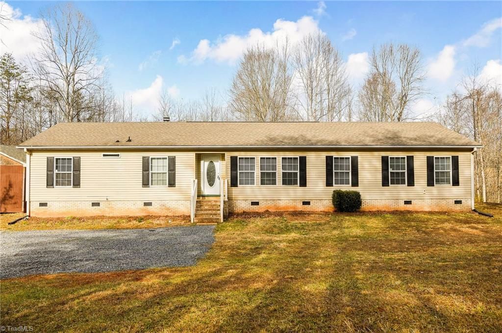 1591 Carson Road, Pilot Mountain, NC 27041