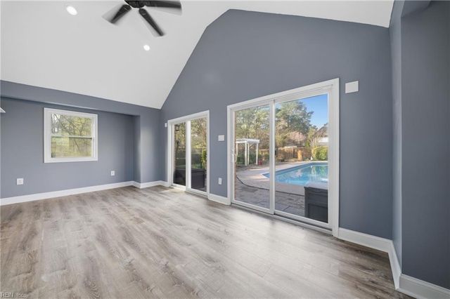 313 Sweetbay DR, Chesapeake, VA 23322