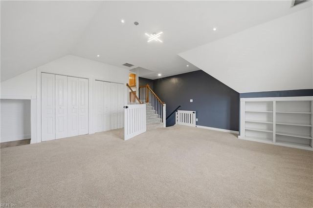 313 Sweetbay DR, Chesapeake, VA 23322