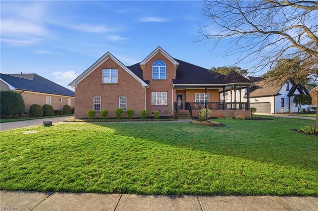 313 Sweetbay DR, Chesapeake, VA 23322