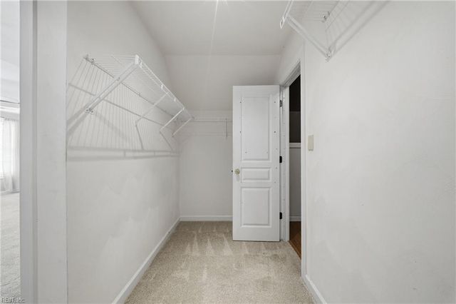 313 Sweetbay DR, Chesapeake, VA 23322