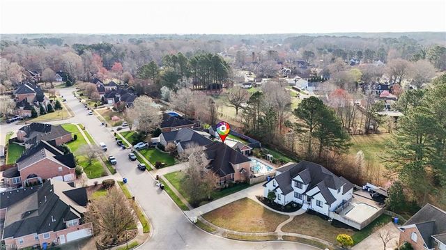 313 Sweetbay DR, Chesapeake, VA 23322