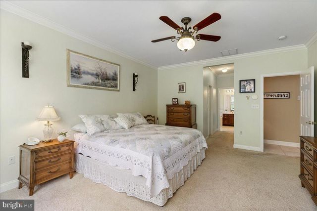 10 FITZGERALD LN, Columbus, NJ 08022