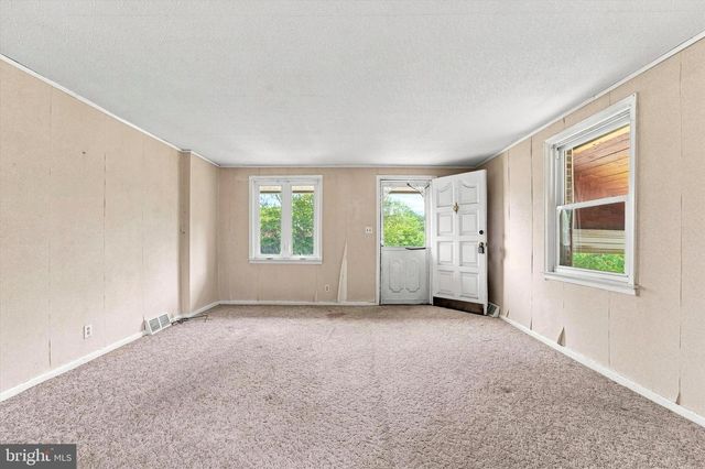 623 ACORN ST, Philadelphia, PA 19128