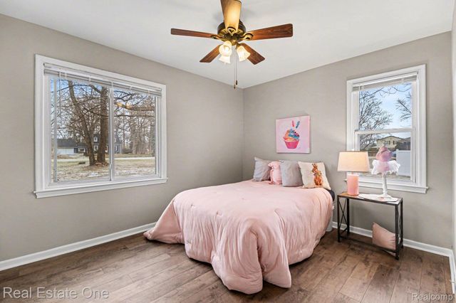 28730 Ranchwood Drive, Southfield, MI 48076