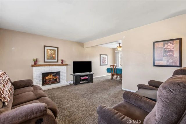 6493 Nidever Avenue, Riverside, CA 92504