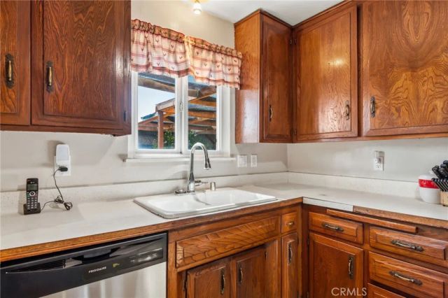 6493 Nidever Avenue, Riverside, CA 92504