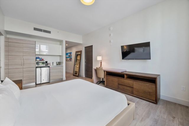 777 N Ocean Drive Unit S404, Hollywood, FL 33019