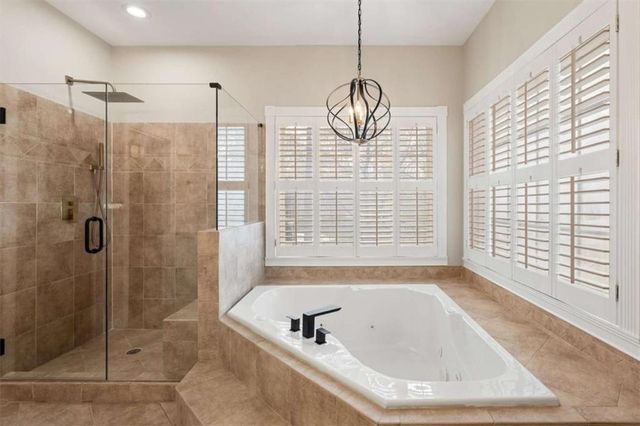 304 Pinehurst Way, Carrollton, GA 30116