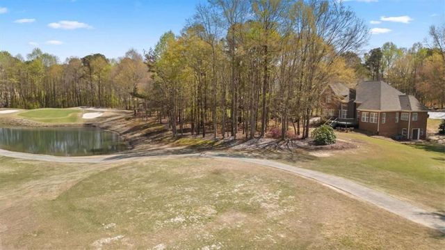 304 Pinehurst Way, Carrollton, GA 30116