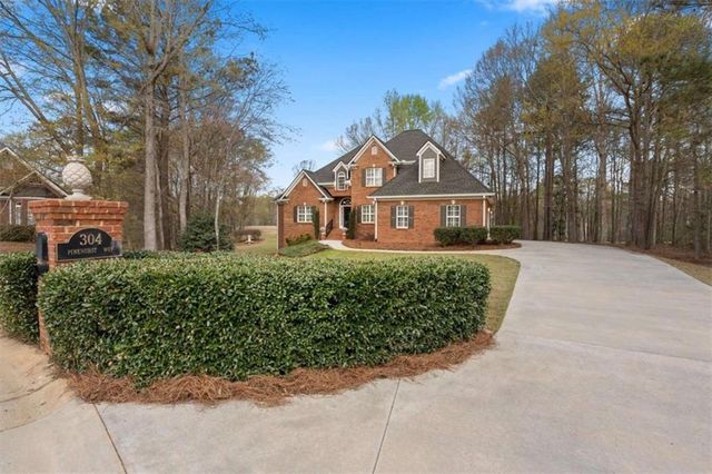 304 Pinehurst Way, Carrollton, GA 30116