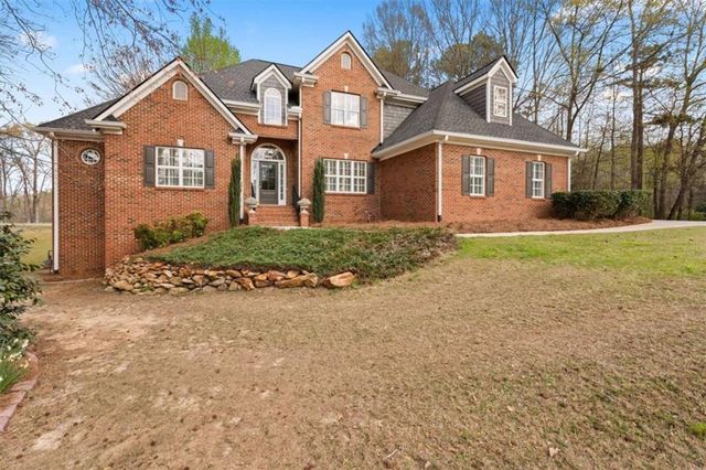 304 Pinehurst Way, Carrollton, GA 30116