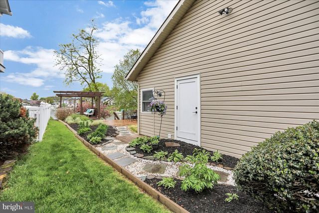 562 ANCHOR DR, Joppa, MD 21085