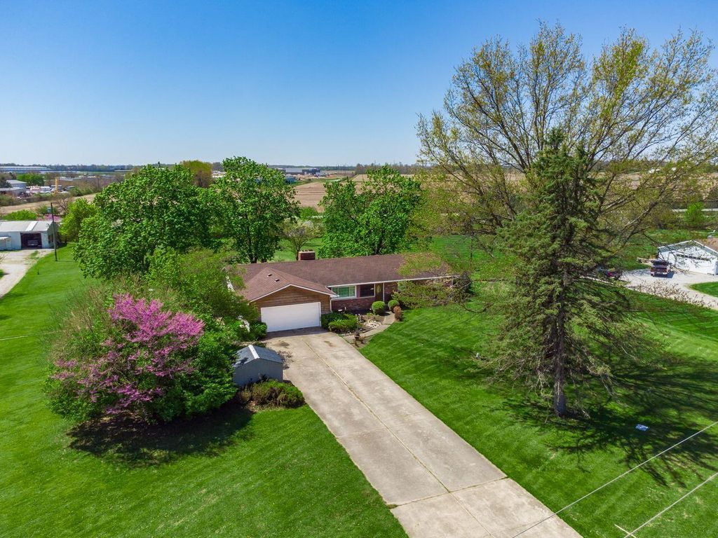 8841 Mitchell-Dewitt Road, Plain City, OH 43064