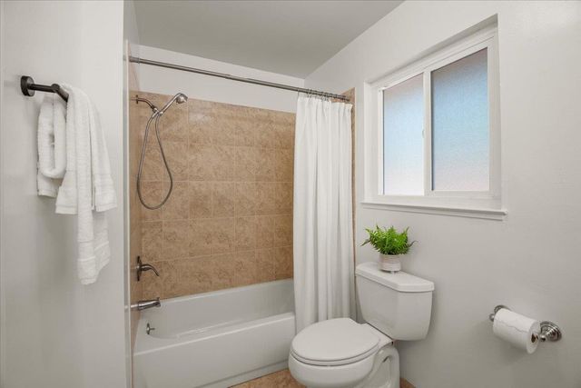 16900 Gallop Drive, Morgan Hill, CA 95037