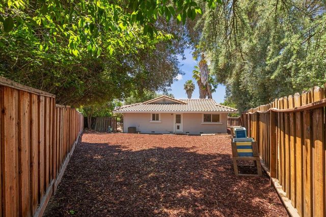 16900 Gallop Drive, Morgan Hill, CA 95037