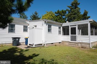 4 CLAYTON AVE, Lewes, DE 19958