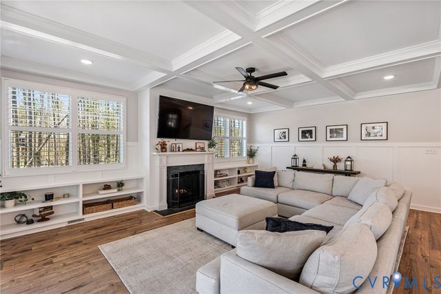 6818 Cove Creek Ct, Chesterfield, VA 23120