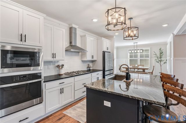 6818 Cove Creek Ct, Chesterfield, VA 23120